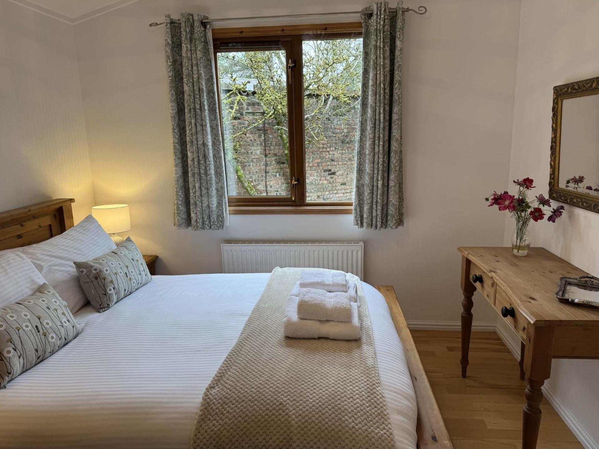 Walled Garden Lodges Loch Lomond Balloch Exteriör bild